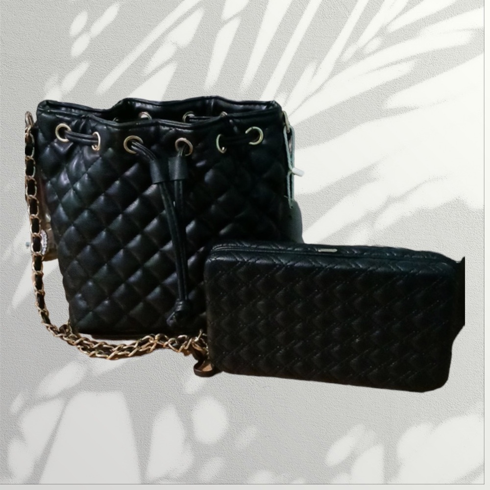 ✅ NWT Risotto Quilted Bag With Wallet